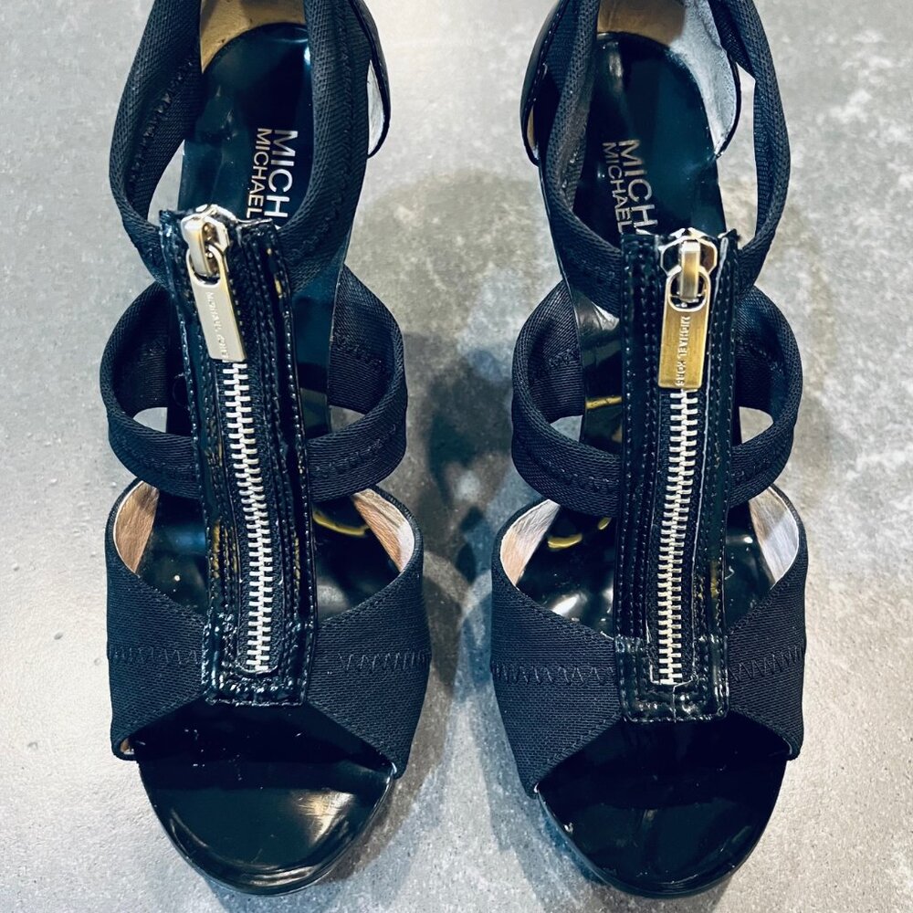 MICHAEL Michael Kors black sandals, Size 6.5